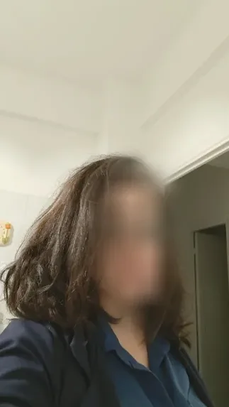 Ella, 39