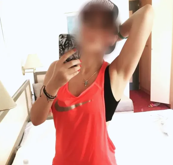 Emilia, 28