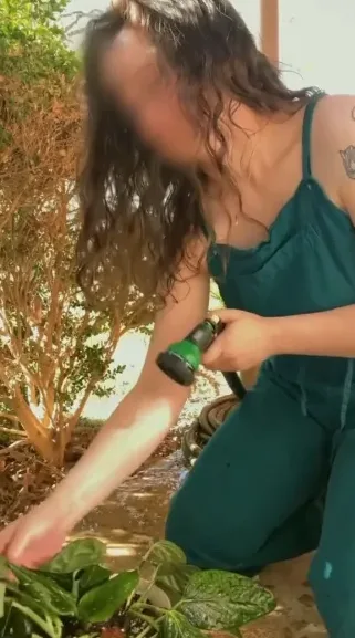Liva, 34