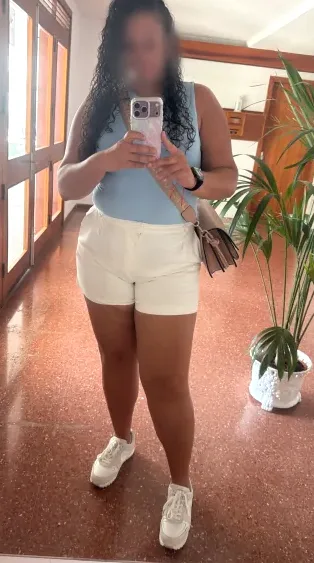 Thea, 33